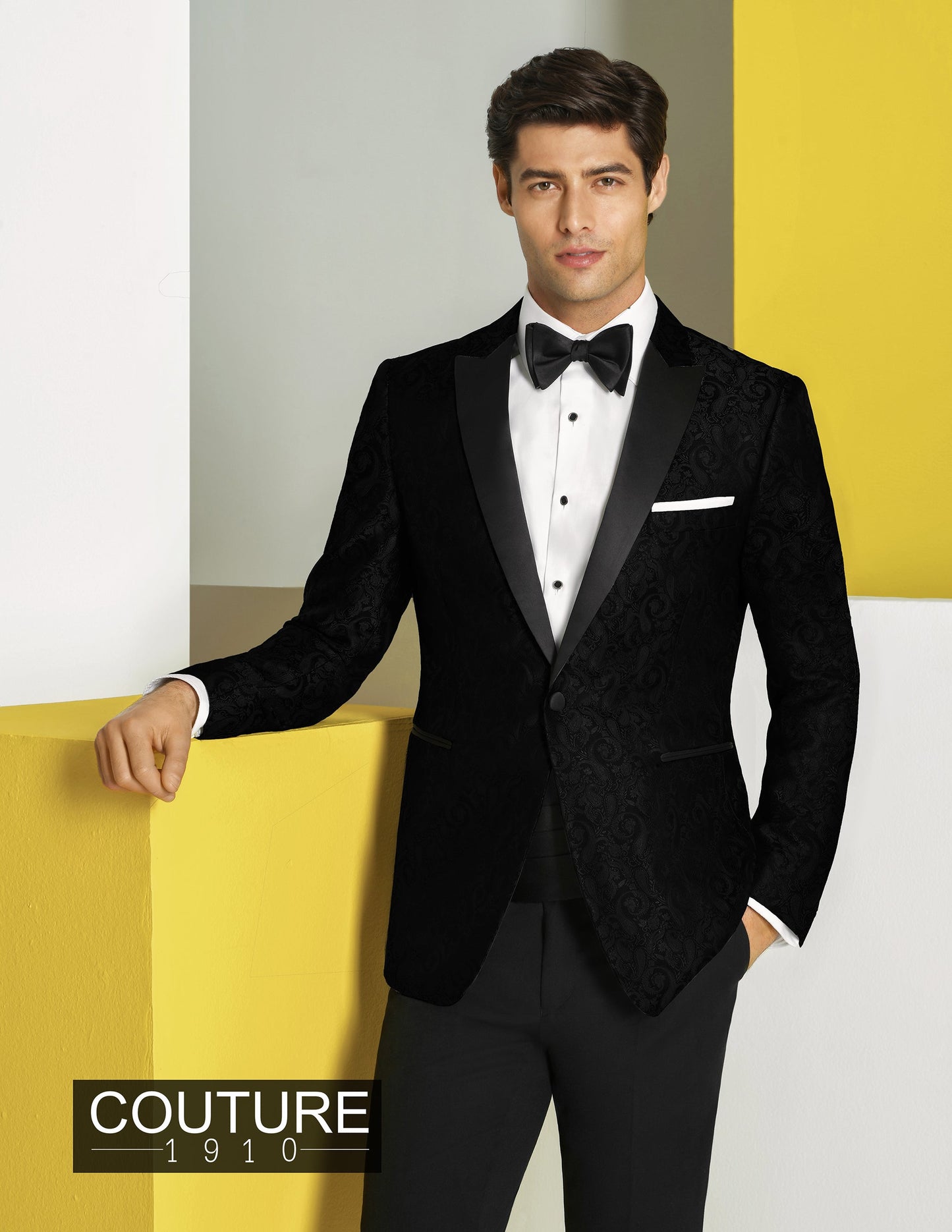 CHASE UF- 1B PAISLEY PEAK W/ SATIN LAPEL - BLACK