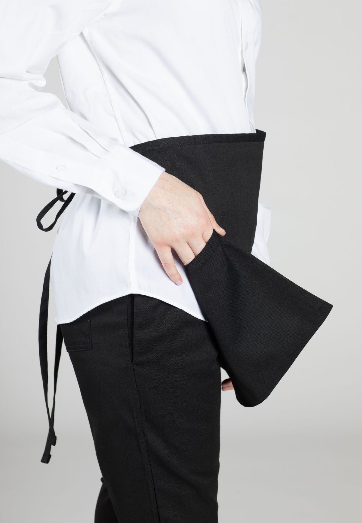 Pockets featured on both sides!