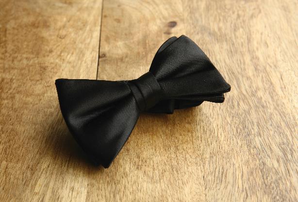 2.25 BAND BOW TIE