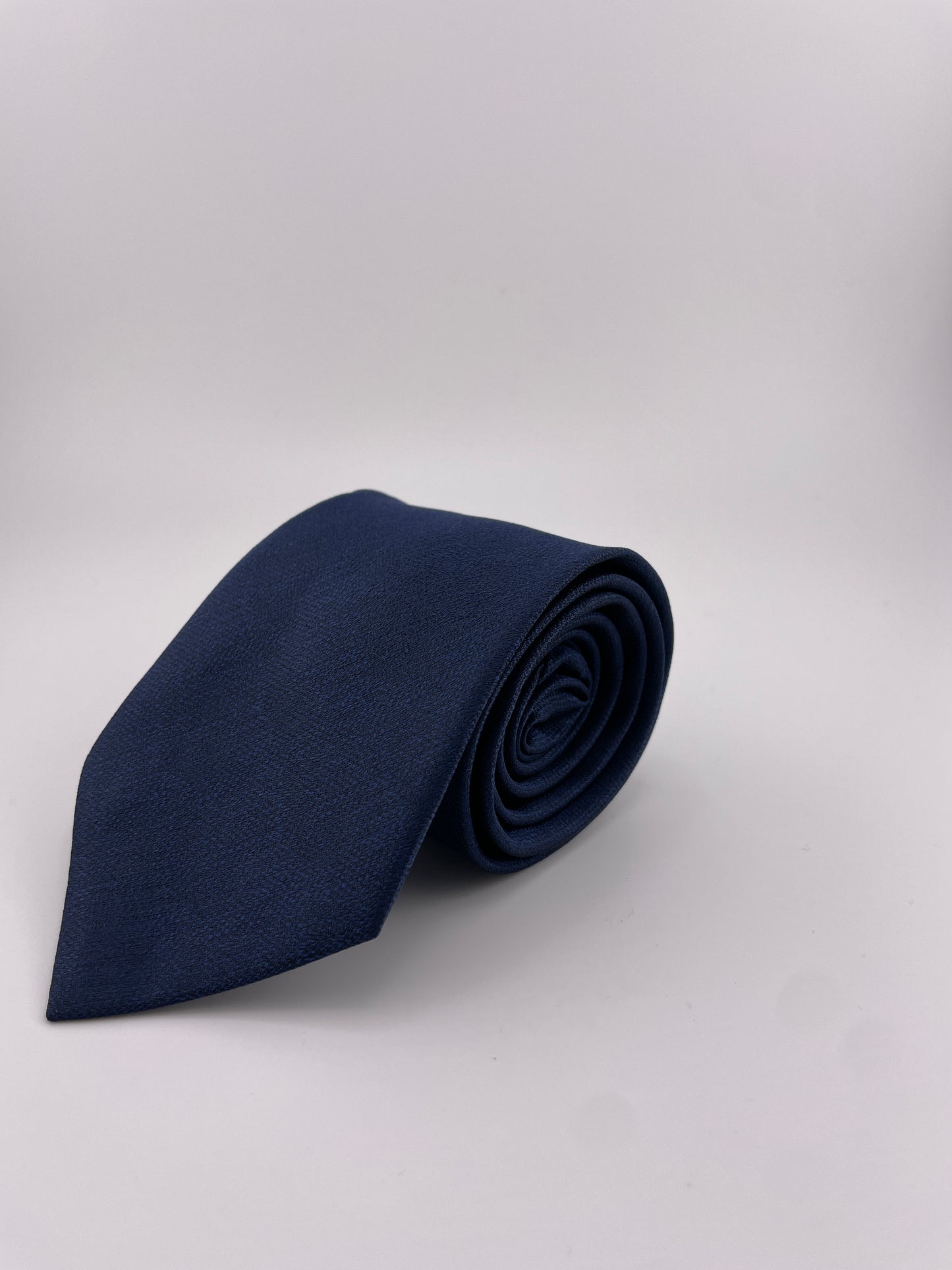 4/H MEN'S TIE - FUSED #4221F-F