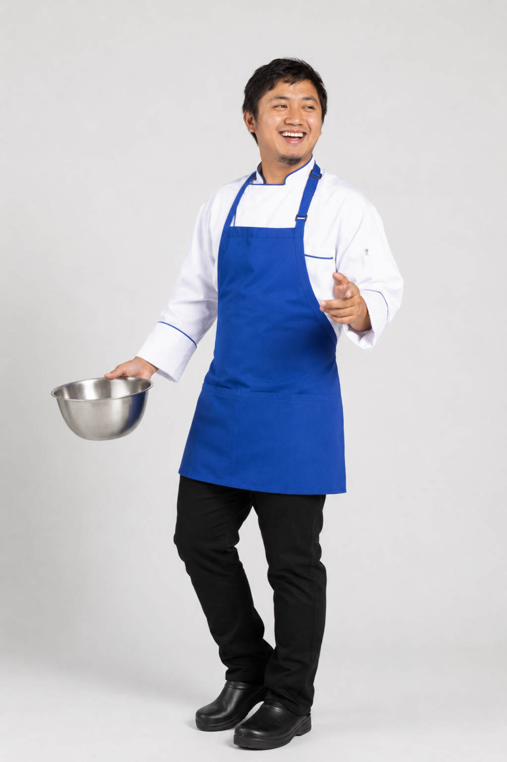 Modern Three-Pocket Bib Apron w/ Adjustable Neck  #U3011