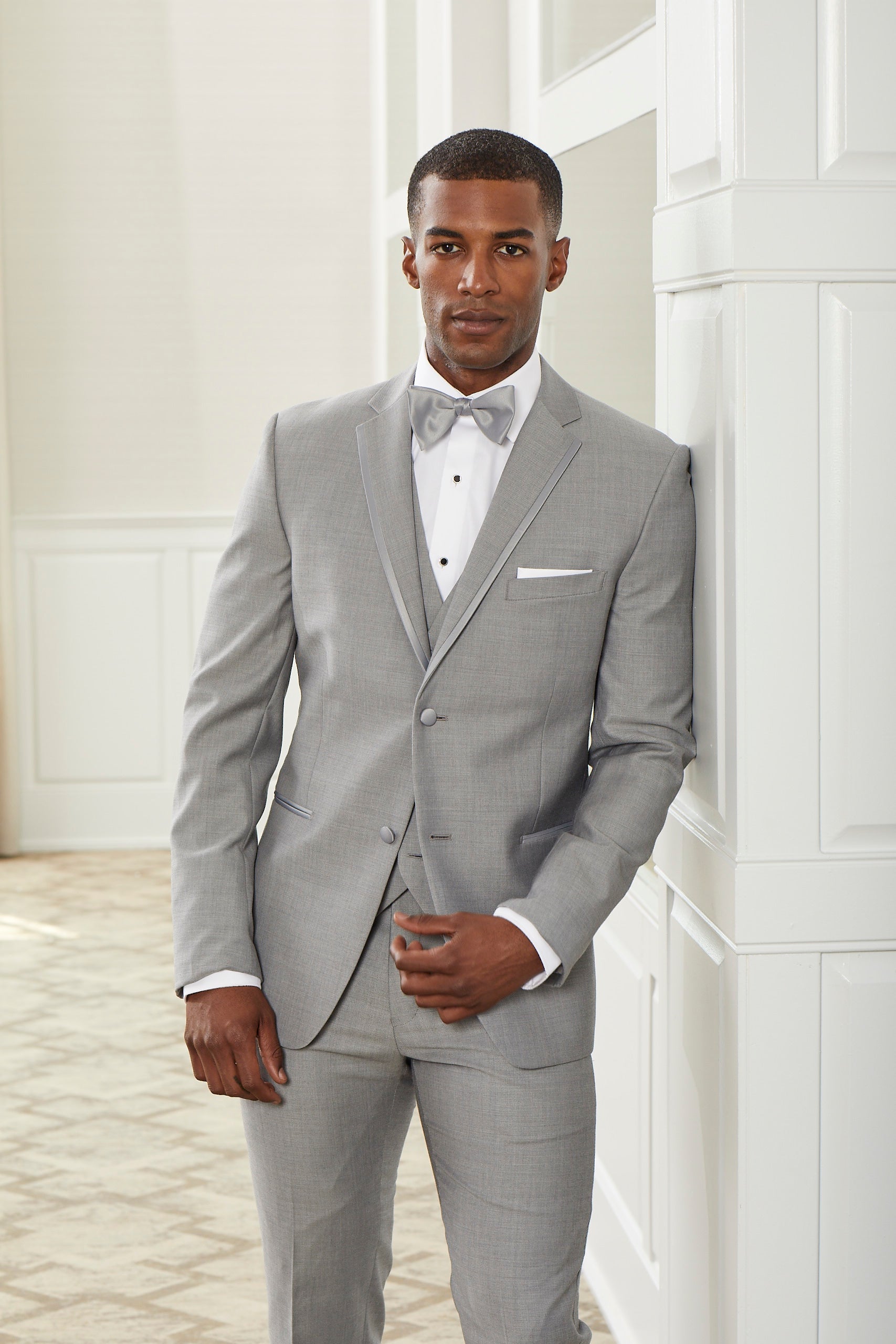 Lenox - Men's Ceremony Ready Tuxedo in Light Grey #6828V – Fabian
