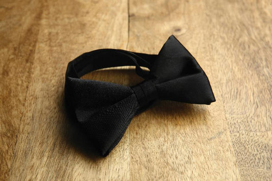 100% SILK BLACK BOWTIE