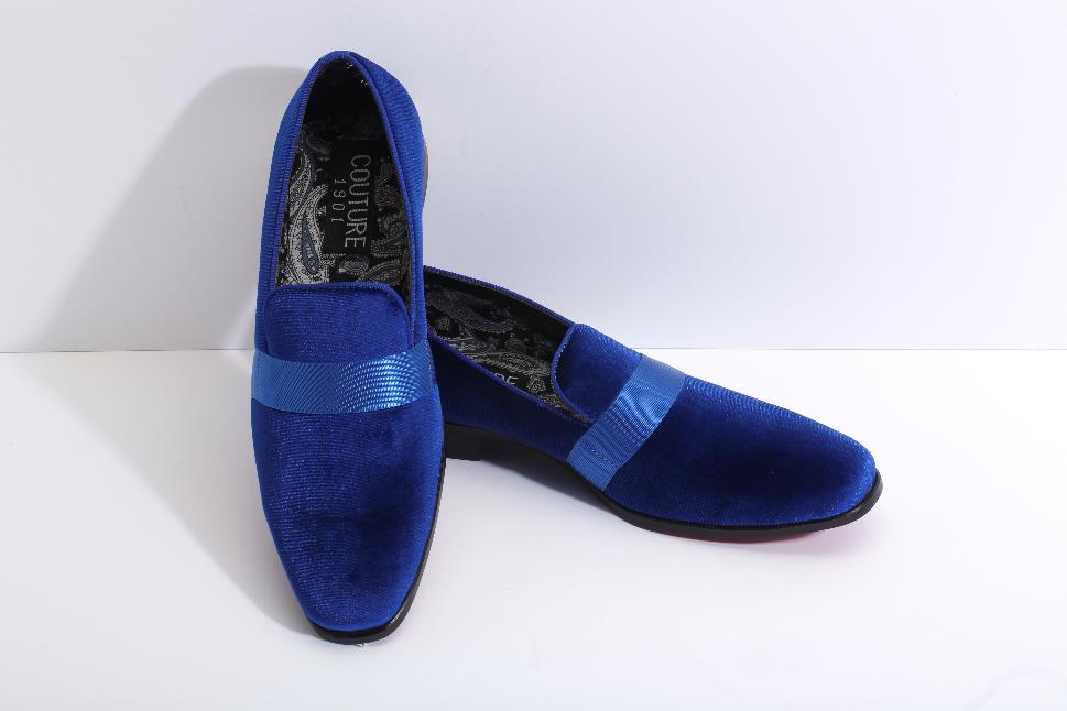 VELVET SLIP ON SHOE W/ SATIN BAND